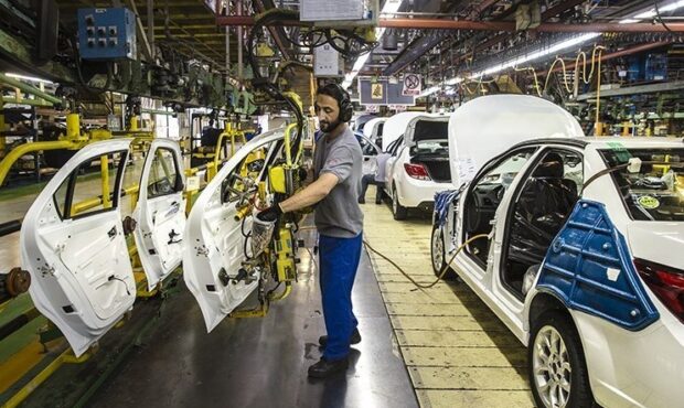 آخرین وضعیت تولید خودرو در 2 خودروساز بزرگ کشور