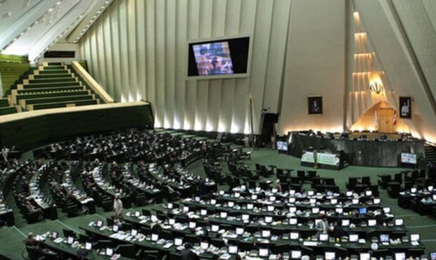 نمایندگان سازوکار استعفای مقامات جهت شرکت در انتخابات مجلس را تعیین کردند
