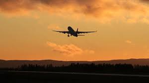 ممنوعیت پروازهای چارتری در دو مسیر کیش و قشم لغو شد