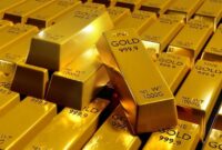 قیمت طلا و سکه کاهشی می‌شود