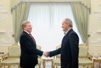 رئیس‌جمهور: عزم دولت ایران برای تکمیل راهگذر شمال-جنوب جدی است
