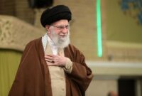 بدانیم پشت لبخندهای دیپلماسی، باطن خبیث پنهان است