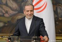 عراقچی: مذاکرات رو به جلو است؛ ادامه رایزنی‌ها در عمان