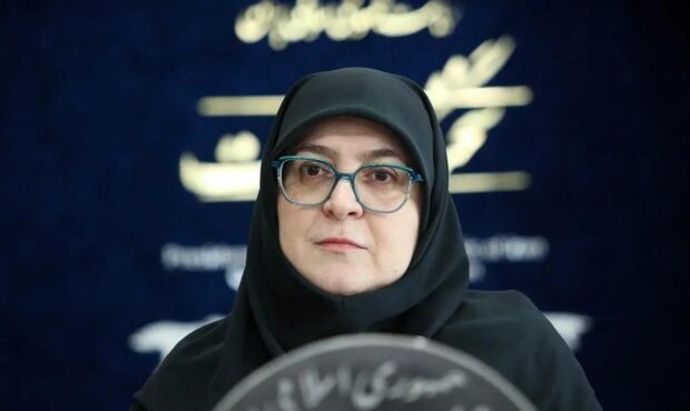 مهاجرانی: جابهجایی مجدد ساعت آغاز به کار مدارس انجام نمیشود مهاجرانی: جابهجایی مجدد ساعت آغاز به کار مدارس انجام نمیشود