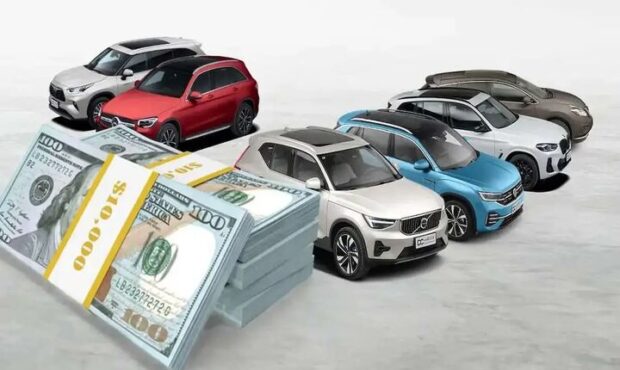گرانی دلار خودروهای وارداتی را گران میکند؟ گرانی دلار خودروهای وارداتی را گران میکند؟