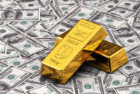 سودآورترین بازار تا پایان سال؛ طلا یا دلار؟