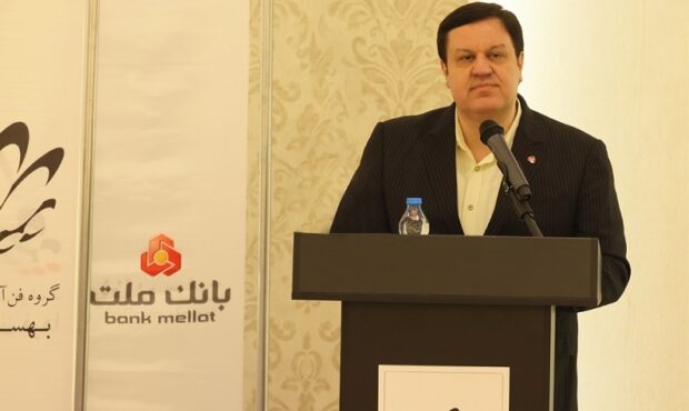 محصولات جدید بانك ملت بر پایه فناوری های نوین و متكی بر دانش نخبگان كشور است محصولات جدید بانك ملت بر پایه فناوری های نوین و متكی بر دانش نخبگان كشور است