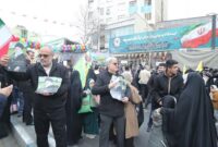 برپایی ایستگاه فرهنگی بانک سپه در مسیر راهپیمایی یوم الله 22 بهمن