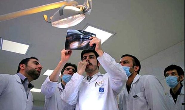 افزایش ۲۵ درصدی جمعیت پزشکان ایران و معضل بیکاری و مهاجرت افزایش ۲۵ درصدی جمعیت پزشکان ایران و معضل بیکاری و مهاجرت