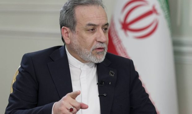 هشدار عراقچی درمورد هرگونه خطای احتمالی دشمن در خلیج فارس