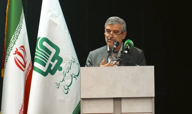 نوجوانان و جوانان در مسیر حفظ و فهم قرآن کریم نوجوانان و جوانان در مسیر حفظ و فهم قرآن کریم