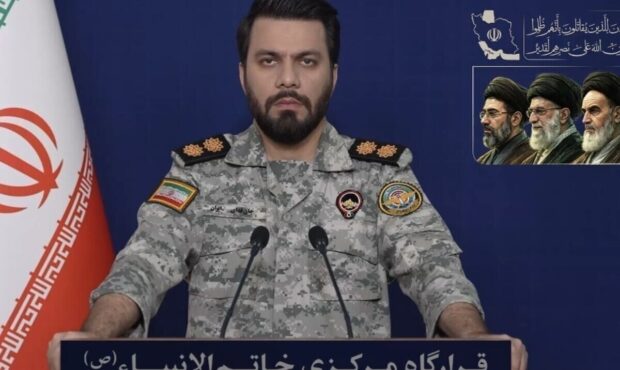 هیچ کشتی بدون مجوز ایران امکان تردد از تنگه هرمز را ندارد